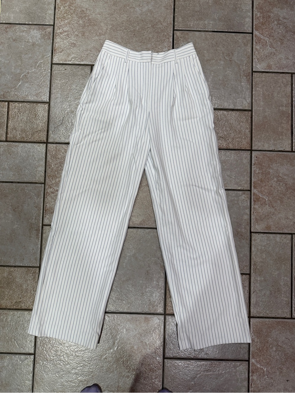 Women’s French Connection m White Pinstripe Dress Pants